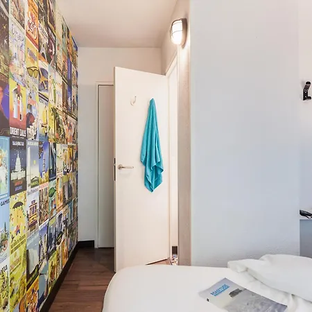 Hotelf1 Cdg Pn2 Otel *