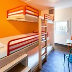 Hotelf1 Cdg Pn2 Hotel *