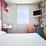 Hotel Hotelf1 Cdg Pn2 Roissy-en-France