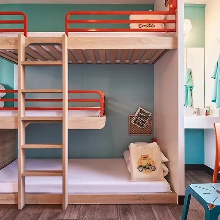 Hotel Hotelf1 Cdg Pn2 *