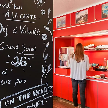 ホテル Hotelf1 Cdg Pn2