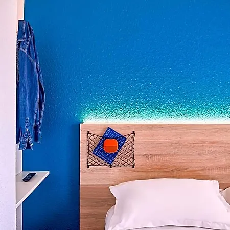 Hotel Hotelf1 Cdg Pn2