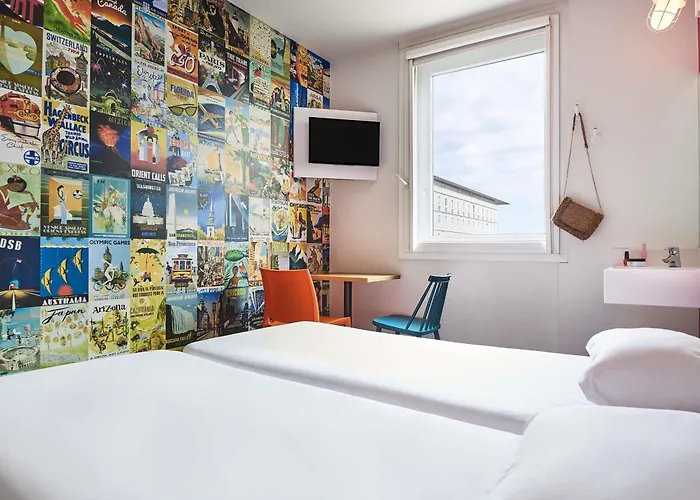 Hotel Hotelf1 Cdg Pn2 *