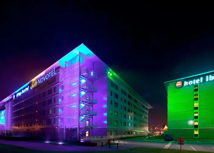 Hotelf1 Cdg Pn2 Hotel